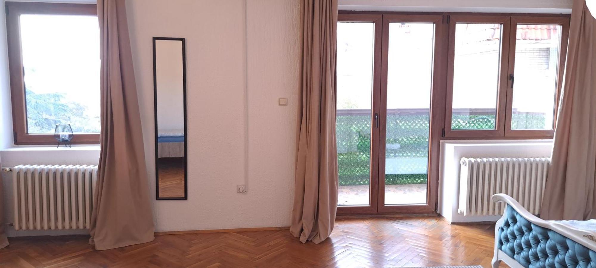Green Land House Beograd Ngoại thất bức ảnh